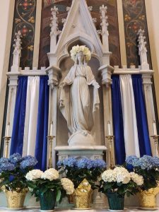 Mary Altar for May 2020